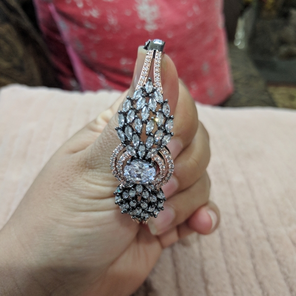 Bracelet - Picture 3 of 4